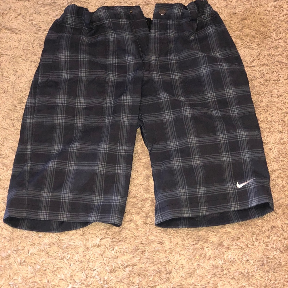 Nike boys golf shorts